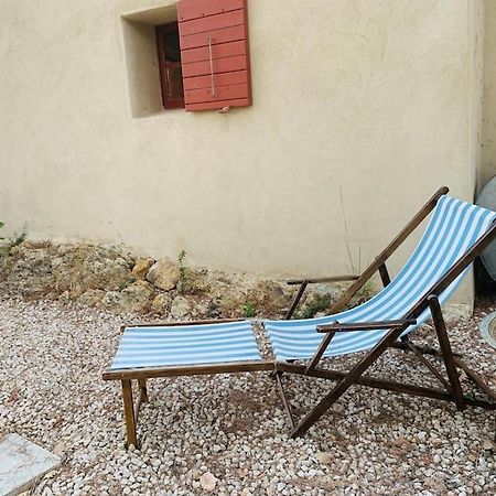 Un Cabanon En Provence Villa Auriol Luaran gambar