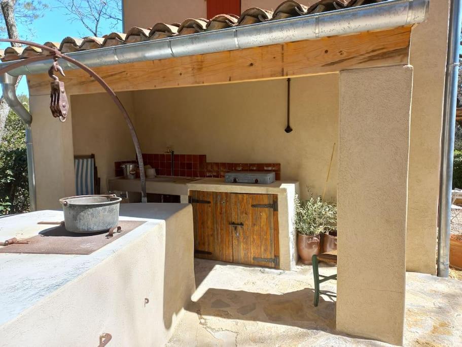 Un Cabanon En Provence Villa Auriol Luaran gambar